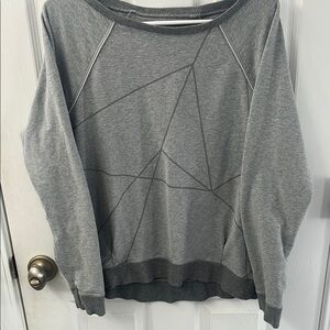 Lululemon light sweatshirt top